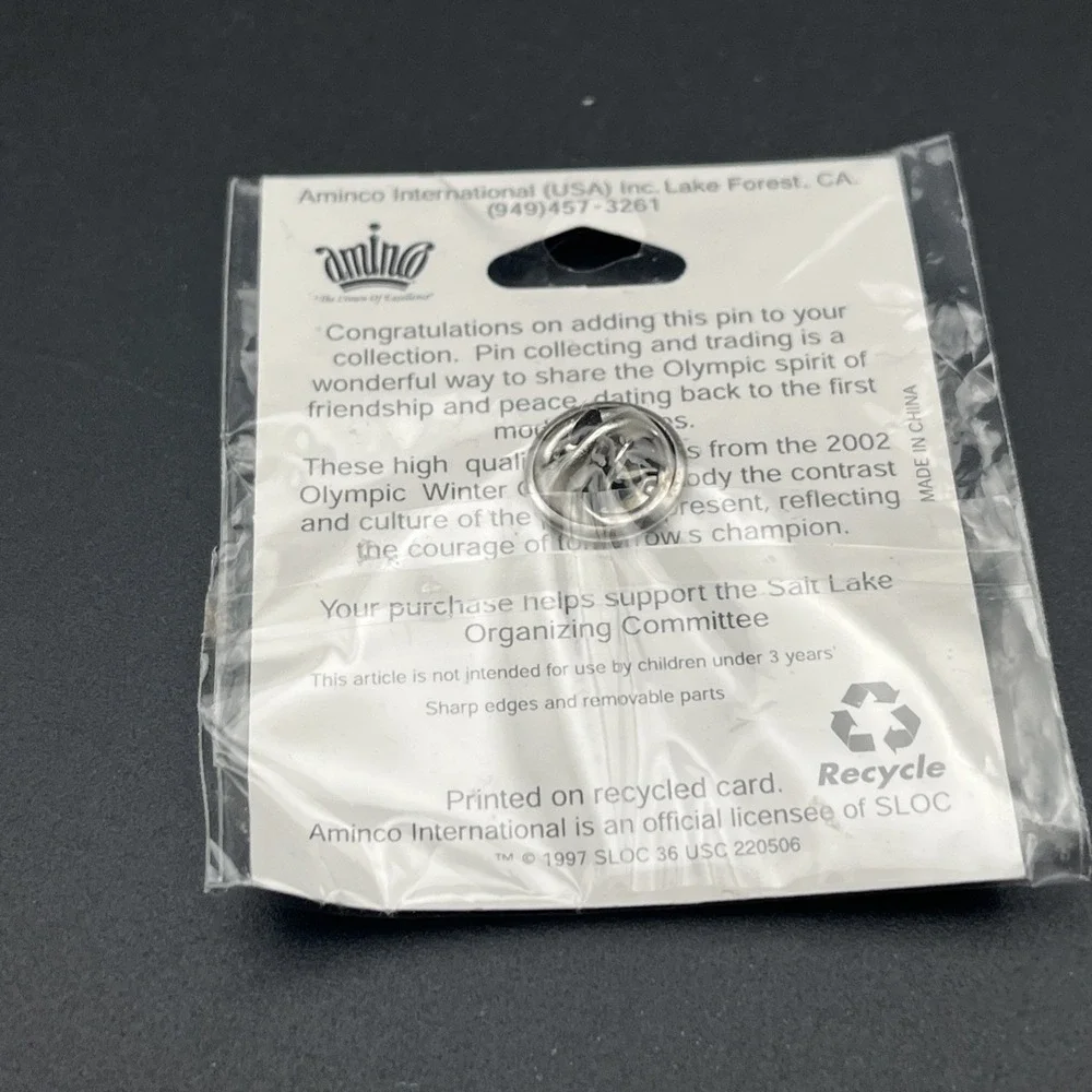 2002 Salt Lake City Olympics Paralympics Snowflake Lapel Hat‎ Pin